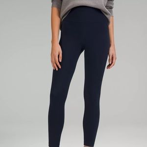 Lululemon Align, High Rise 25. New w/o tags, 2